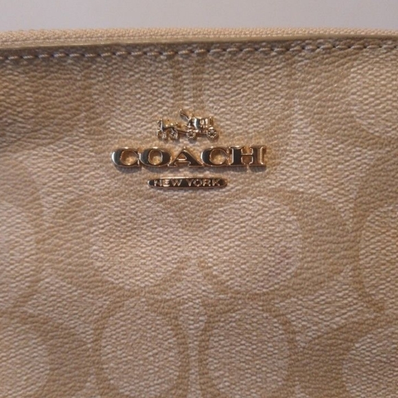 Coach Purse - Picture 1 of 5
